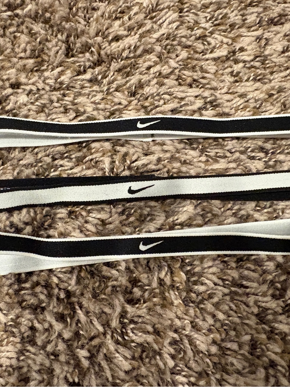 Nike Black and White No Slip Headbands